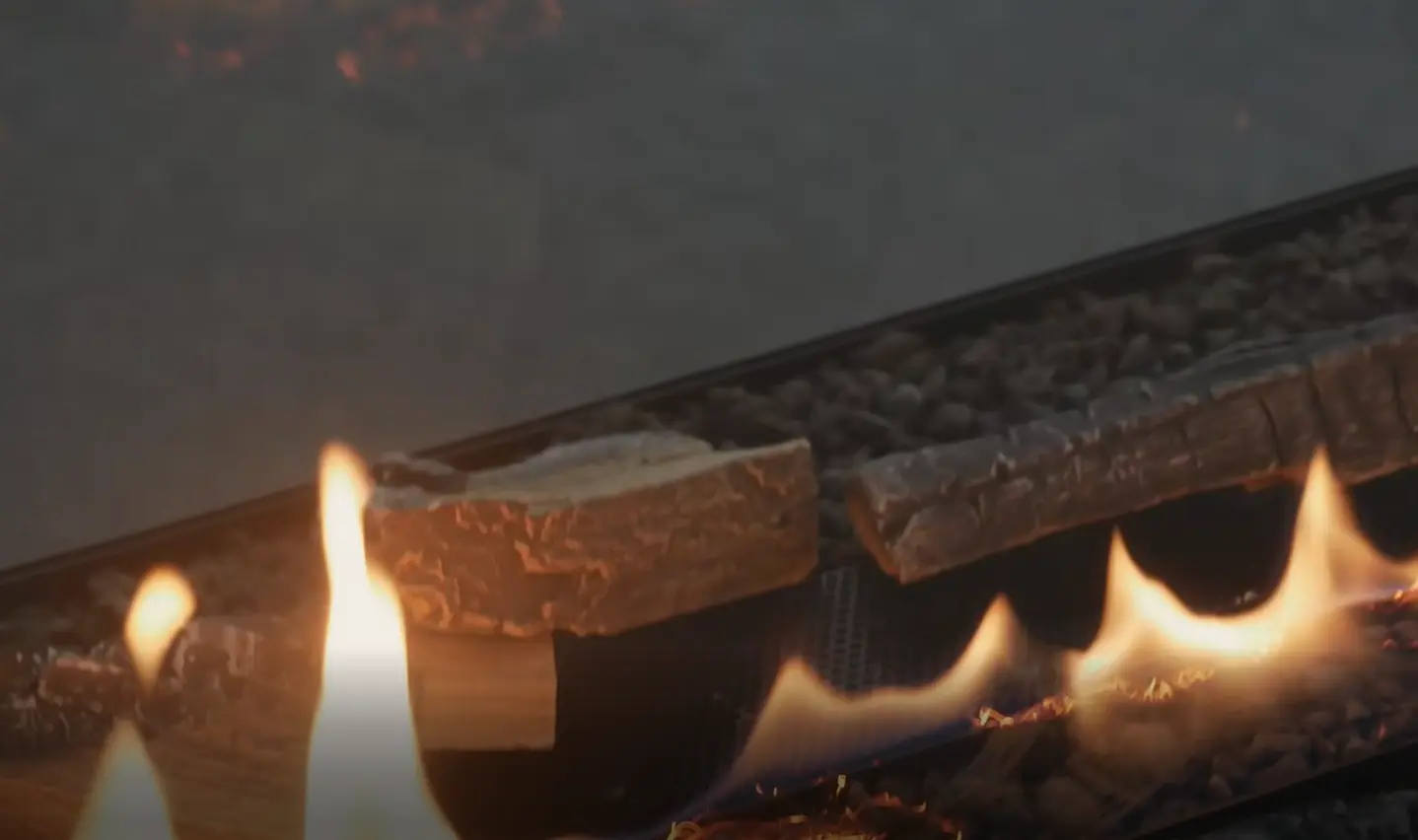 Dekorativní luxusní krby